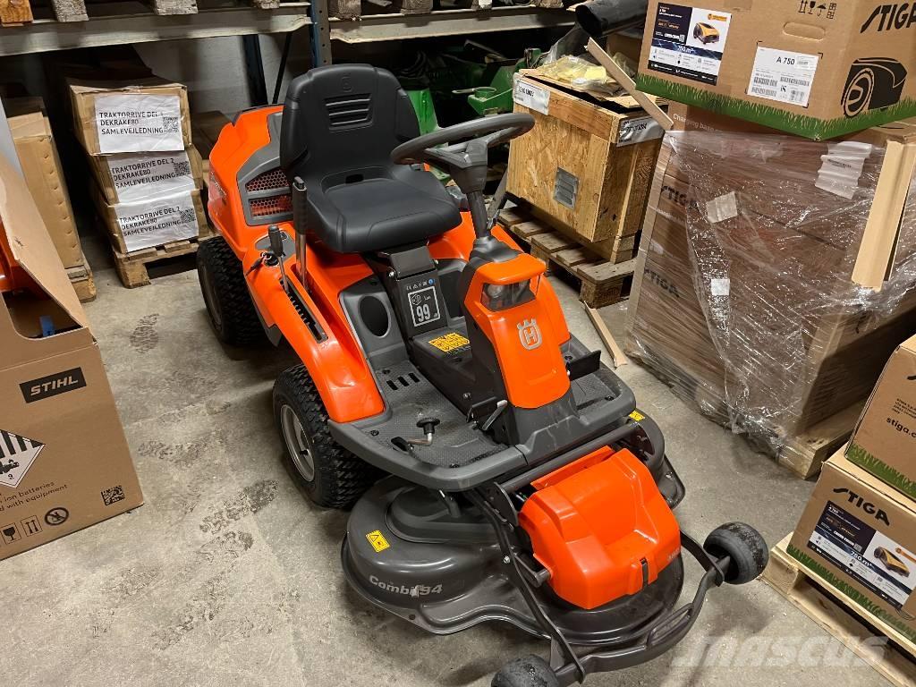 Husqvarna R216T AWD Åkgräsklippare