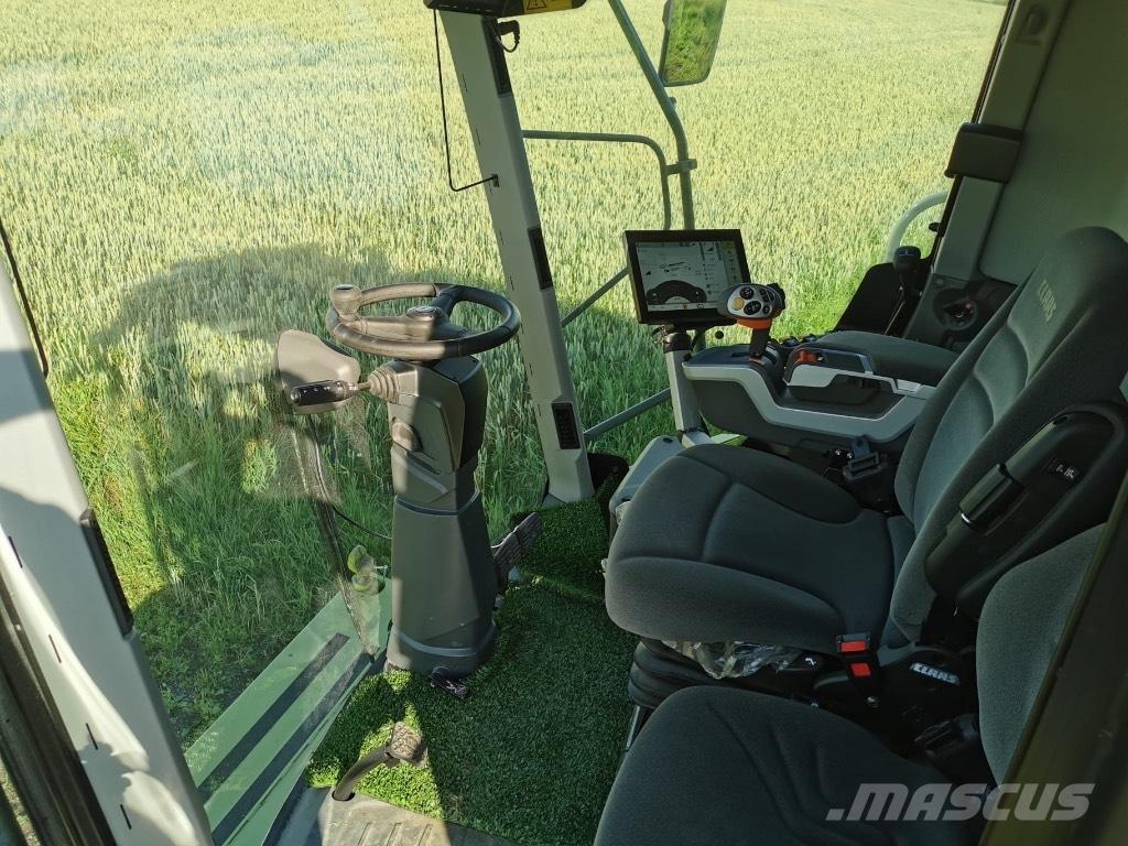 CLAAS Tucano 420 Skördetröskor