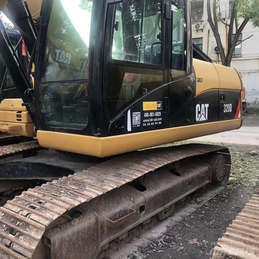 CAT 320 D Bandgrävare