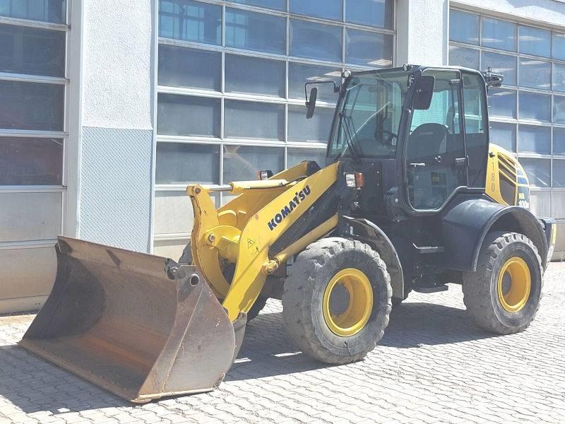 Komatsu WA 100 M-7 Kompaktlastare
