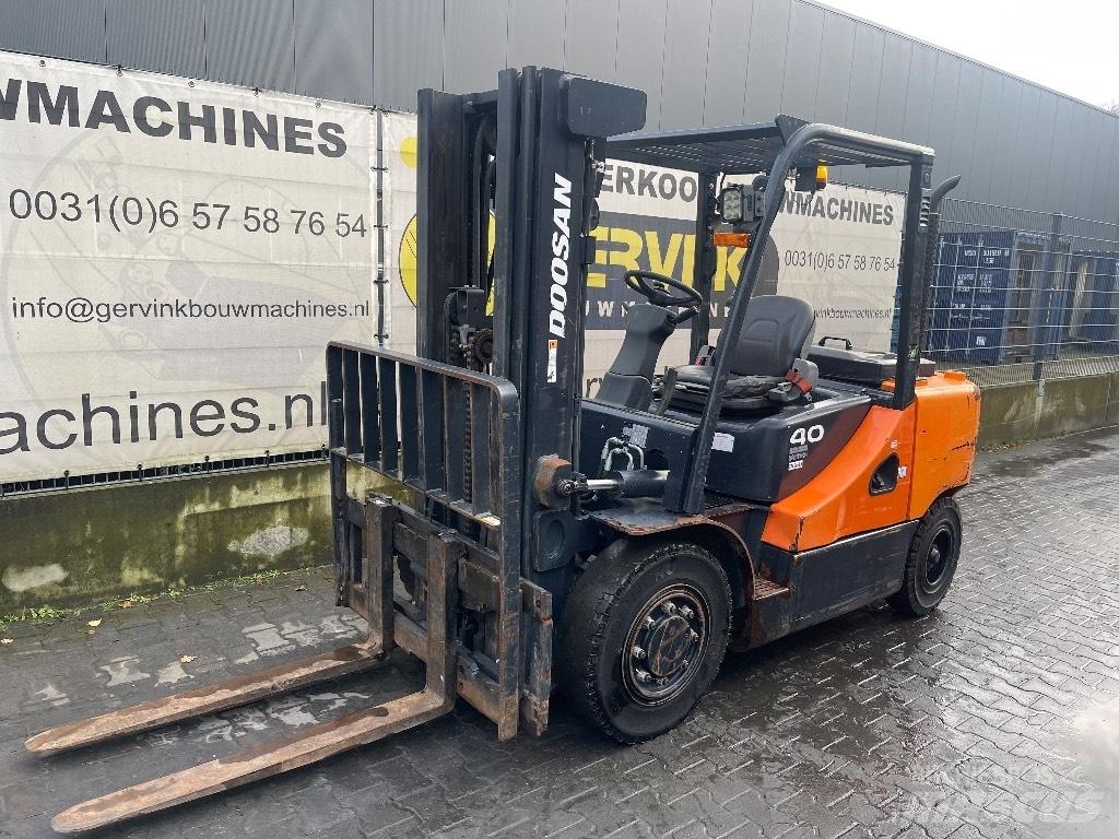 Doosan D40 SC-7 Dieselmotviktstruckar