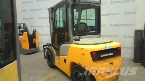 Jungheinrich DFG 430 Dieselmotviktstruckar