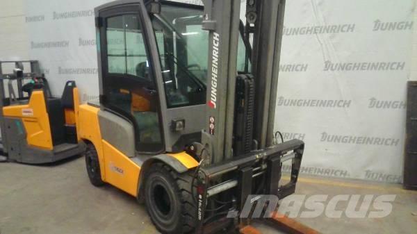 Jungheinrich DFG 430 Dieselmotviktstruckar