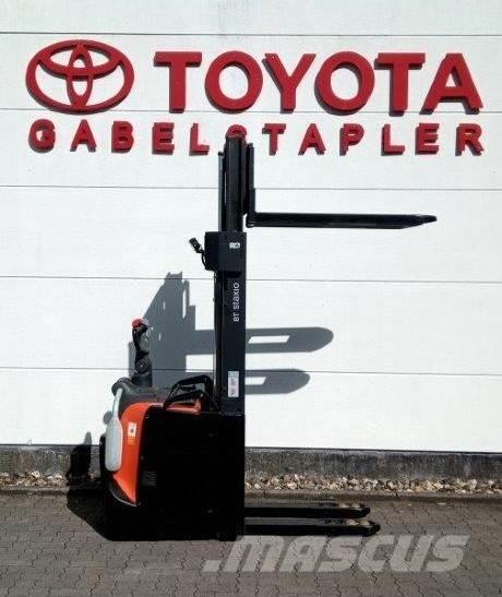 Toyota SPE140L Staplare-led