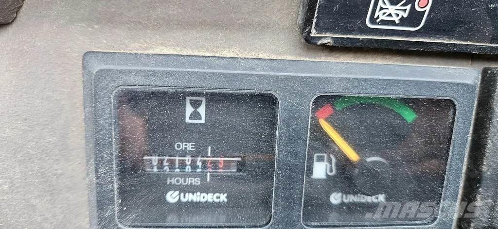 Manitou MLA 627T Redskapsbärare för lantbruk