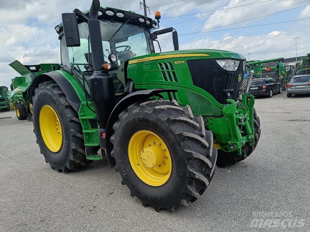 John Deere 6215 R Traktorer