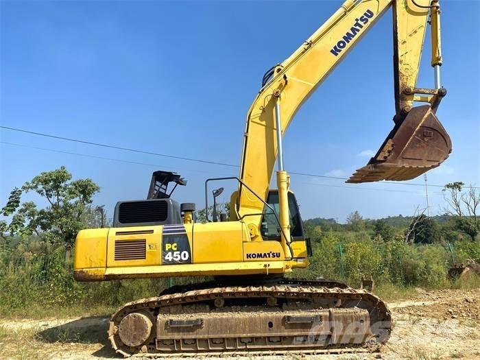 Komatsu PC450-8 Bandgrävare