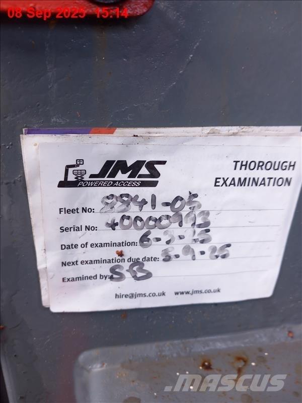 SkyJack SJ 8841 RT Saxliftar