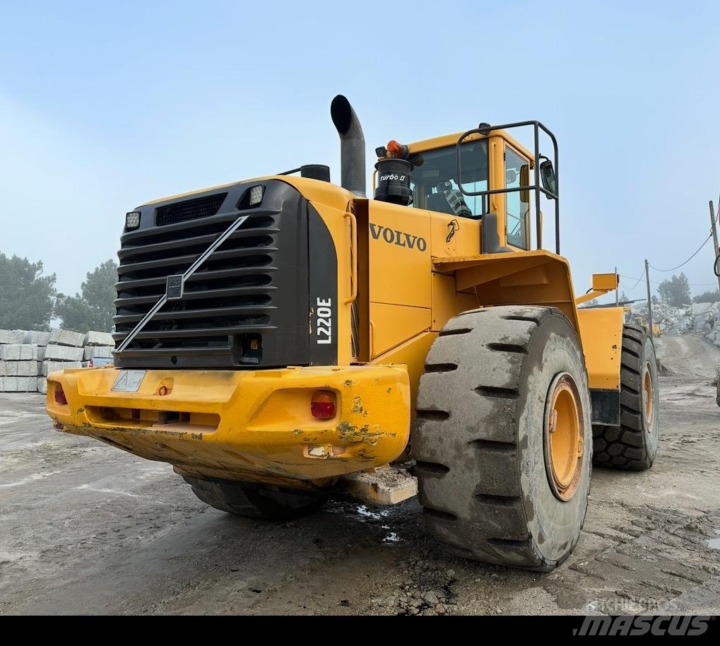 Volvo L 220 E Hjullastare