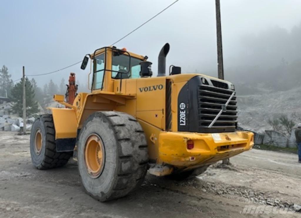 Volvo L 220 E Hjullastare
