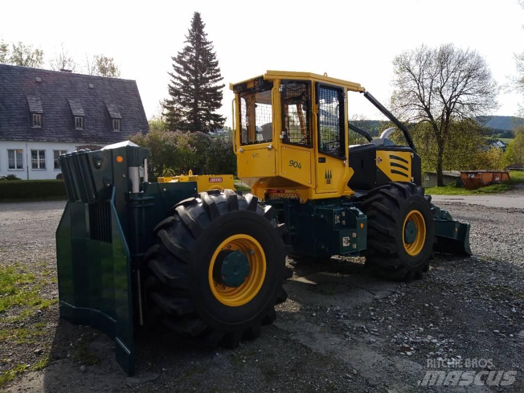 HSM 904S Skogstraktorer