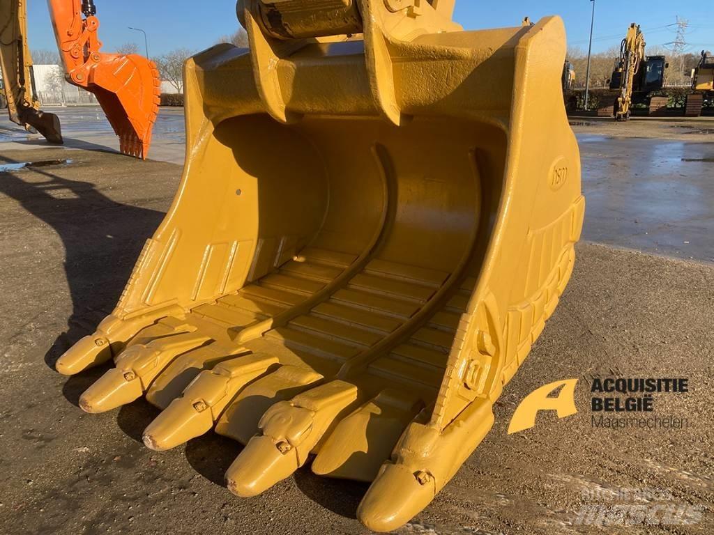 CAT 385 C L ME Bandgrävare