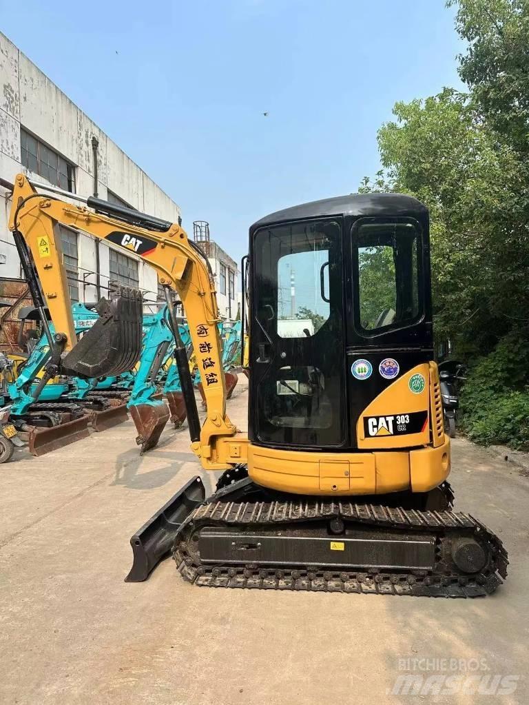 CAT 303 CR Minigrävare < 7t