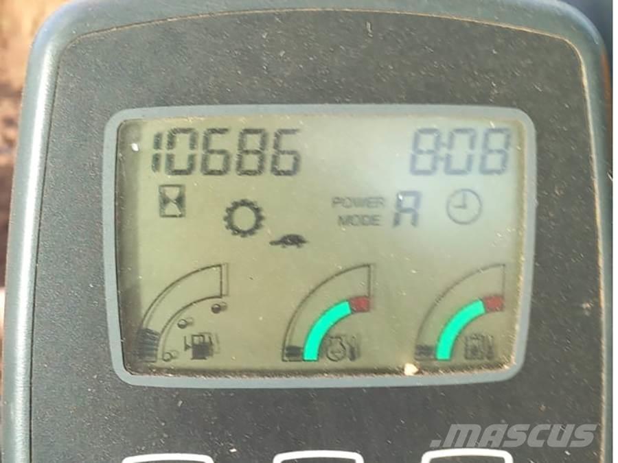 JCB JS145 LC Bandgrävare