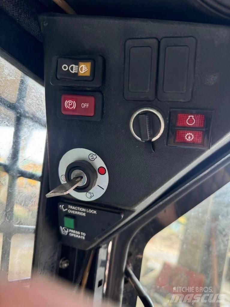 Bobcat S 70 Kompaktlastare