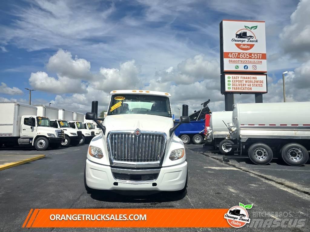 International LT 625 Tankbilar