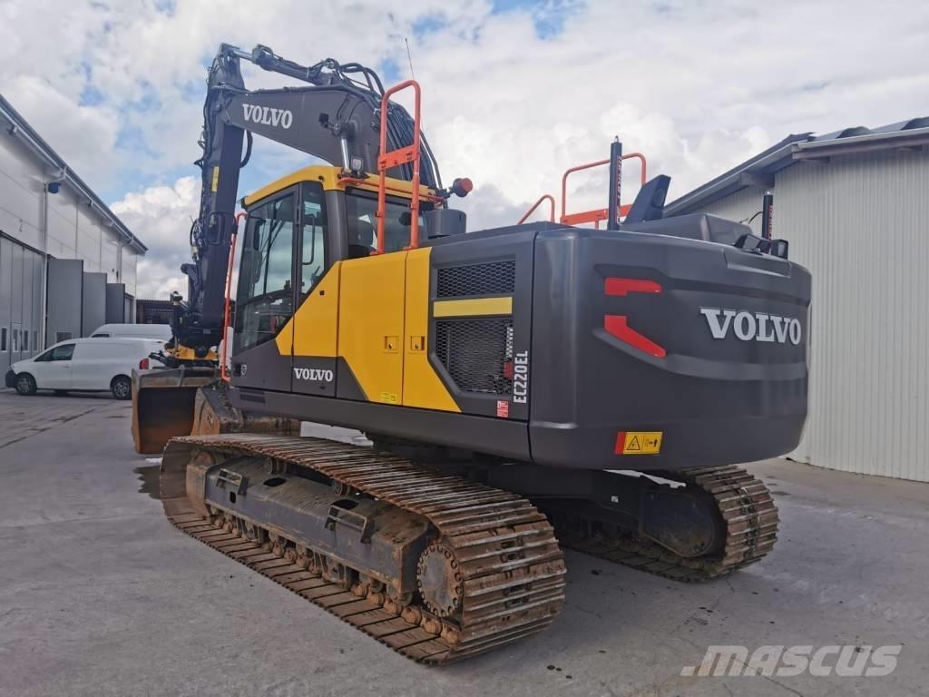 Volvo EC 220 E Bandgrävare