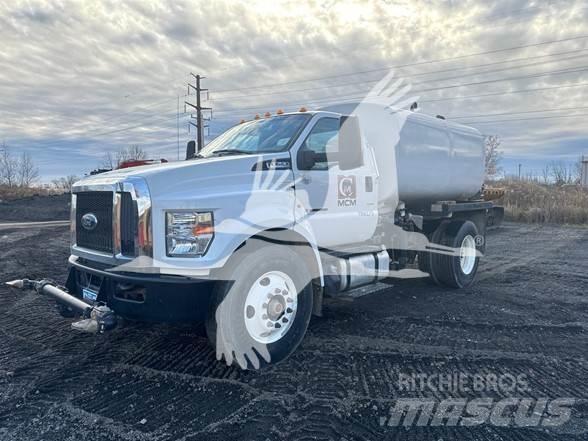 F & R F750 Timmertrailer