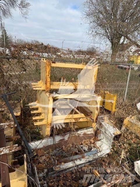  HEM 12-27 SFP Betongutläggare