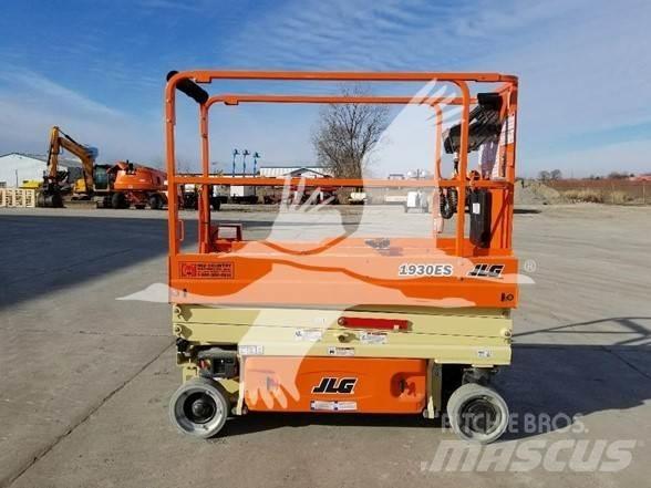JLG 1930ES Saxliftar