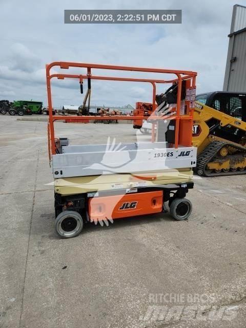 JLG 1930ES Saxliftar