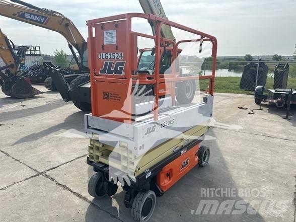 JLG 1930ES Saxliftar