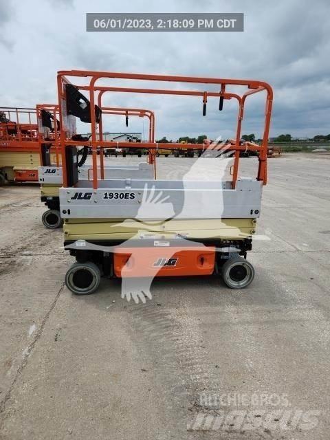 JLG 1930ES Saxliftar