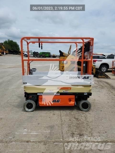 JLG 1930ES Saxliftar