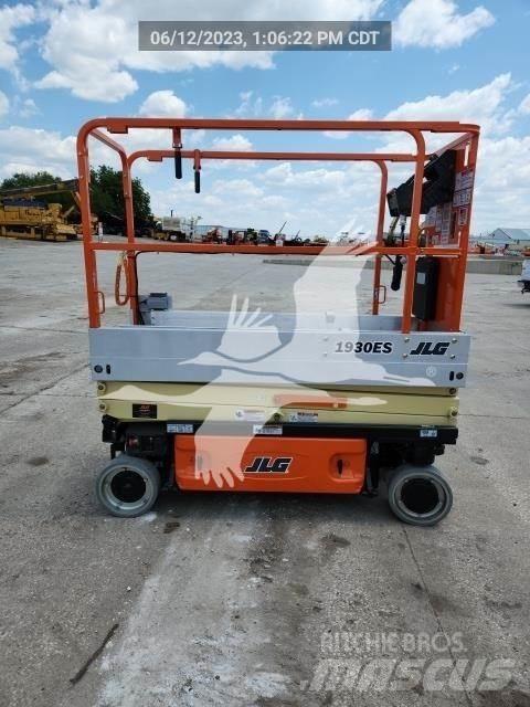 JLG 1930ES Saxliftar