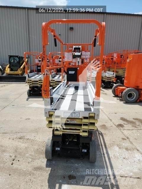 JLG 1930ES Saxliftar
