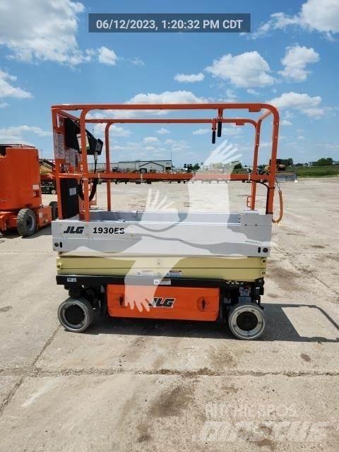 JLG 1930ES Saxliftar