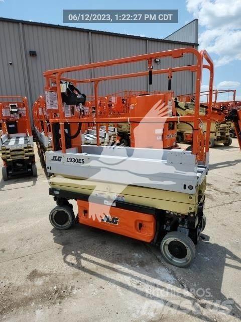 JLG 1930ES Saxliftar