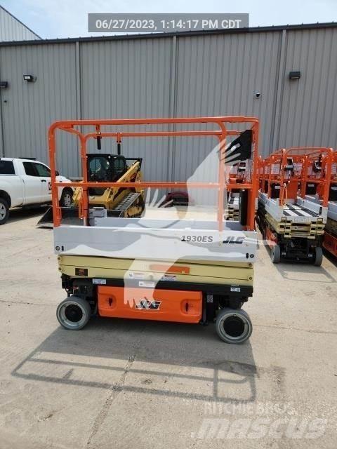JLG 1930ES Saxliftar