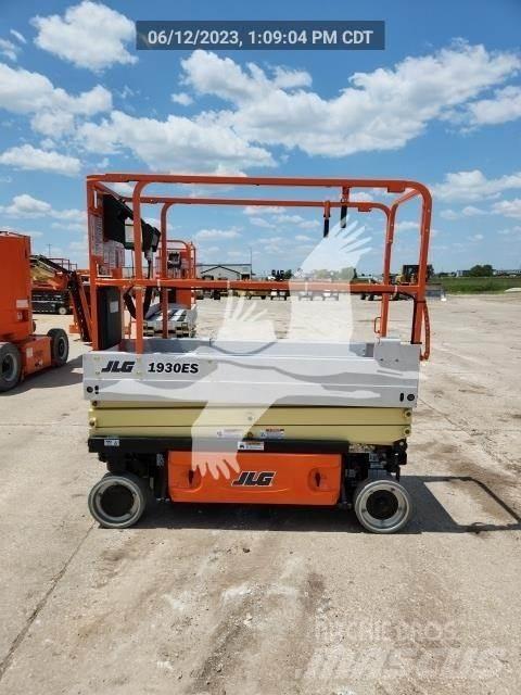 JLG 1930ES Saxliftar