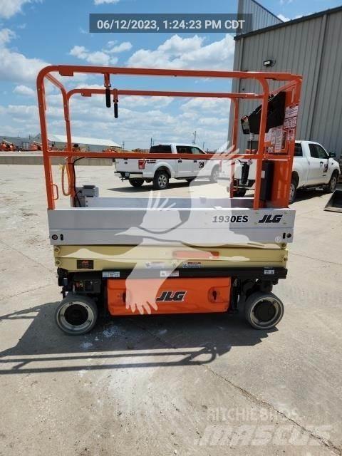 JLG 1930ES Saxliftar