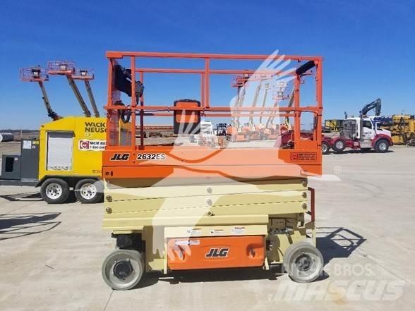 JLG 2632ES Saxliftar