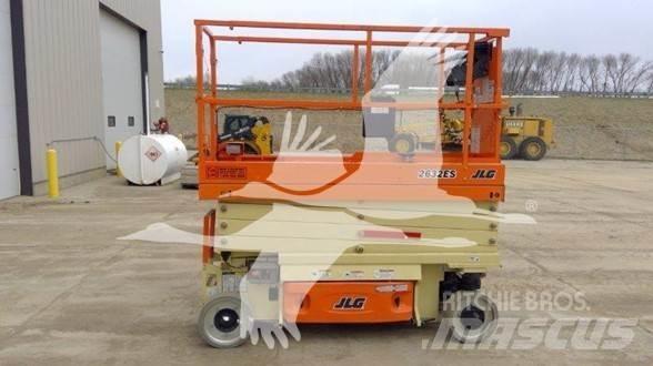 JLG 2632ES Saxliftar