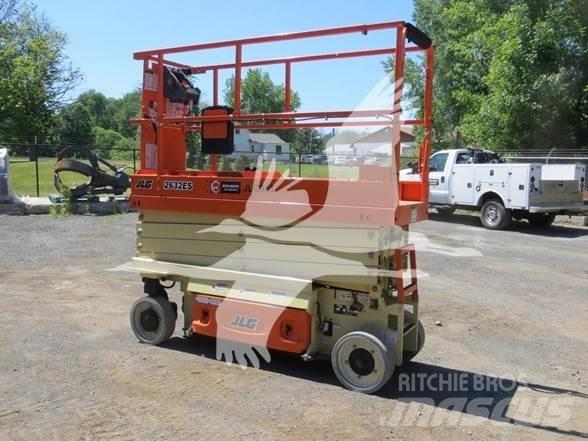 JLG 2632ES Saxliftar