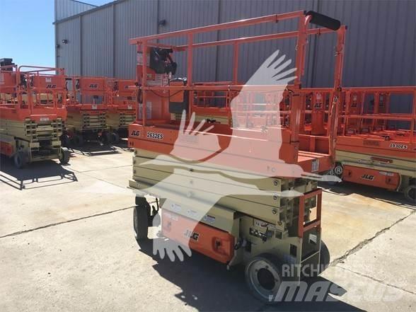 JLG 2632ES Saxliftar