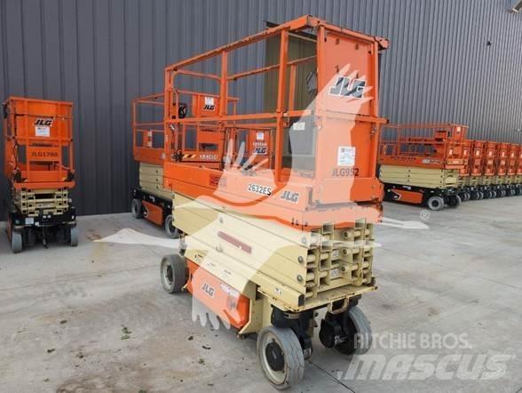 JLG 2632ES Saxliftar