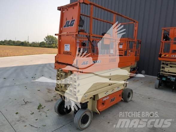 JLG 2632ES Saxliftar