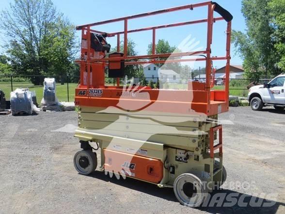 JLG 2632ES Saxliftar