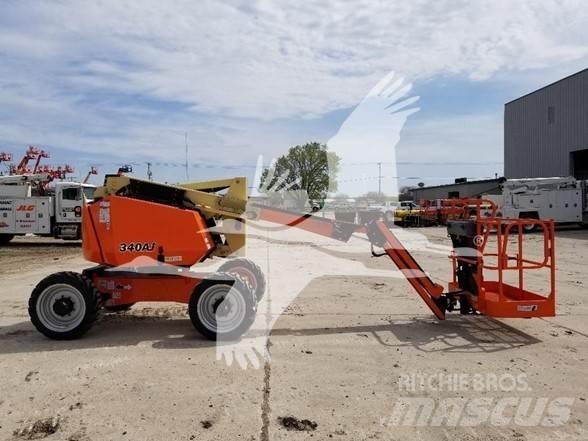 JLG 340AJ Bomliftar