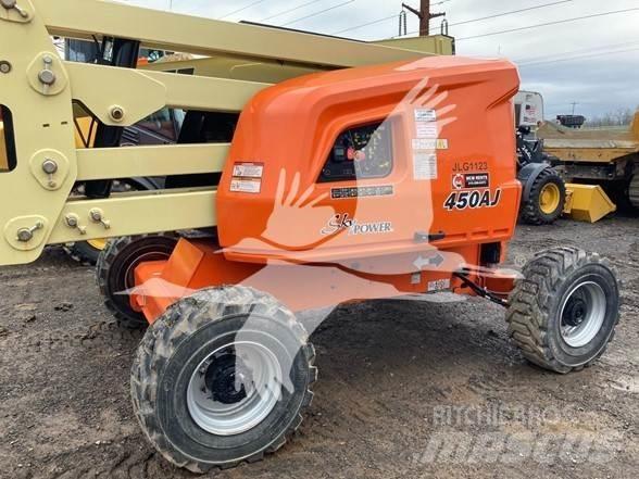 JLG 450AJ Bomliftar