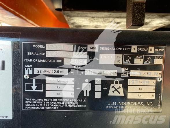 JLG 450AJ Bomliftar