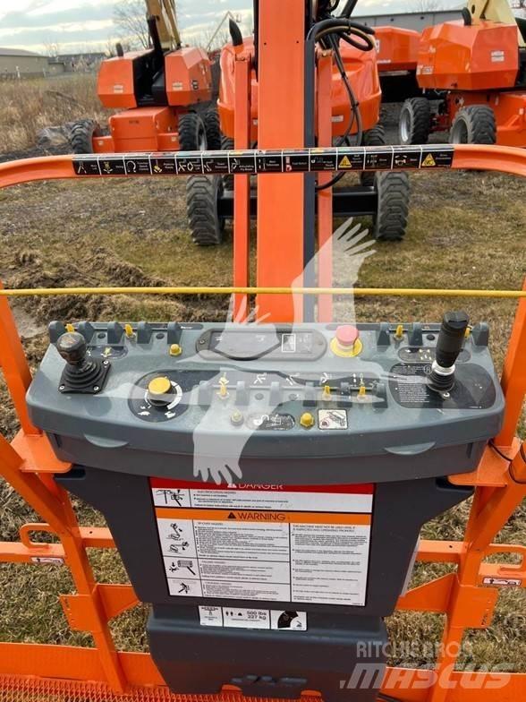 JLG 460SJ Teleskop bomliftar