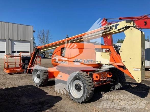 JLG 600AJ Bomliftar