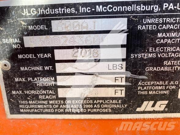 JLG 600AJ Bomliftar