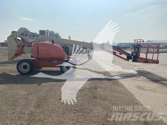 JLG 600AJ Bomliftar