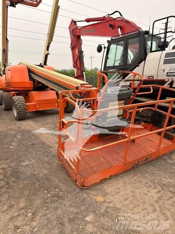 JLG 600S Teleskop bomliftar